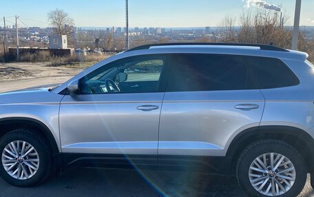 Volkswagen Taos, 2021 год, 2 600 000 рублей, 2 фотография