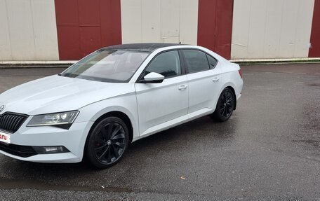 Skoda Superb III рестайлинг, 2015 год, 1 900 000 рублей, 8 фотография