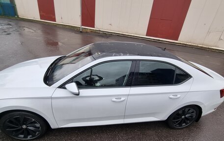 Skoda Superb III рестайлинг, 2015 год, 1 900 000 рублей, 13 фотография