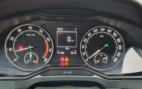 Skoda Superb III рестайлинг, 2015 год, 1 900 000 рублей, 18 фотография