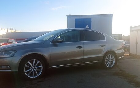 Volkswagen Passat B7, 2012 год, 1 070 000 рублей, 3 фотография