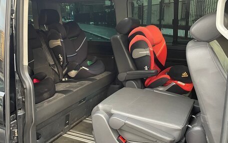 Volkswagen Multivan T5, 2011 год, 2 150 000 рублей, 15 фотография