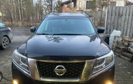 Nissan Pathfinder, 2016 год, 1 750 000 рублей, 9 фотография