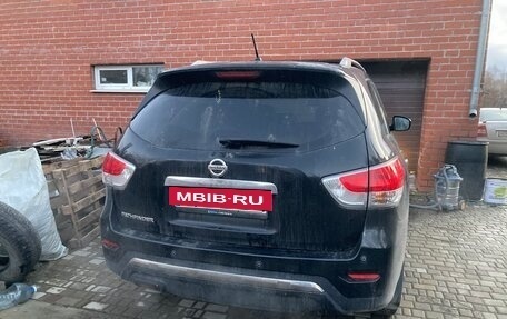 Nissan Pathfinder, 2016 год, 1 750 000 рублей, 8 фотография