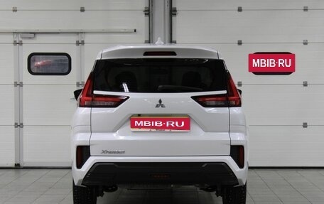 Mitsubishi Xpander, 2023 год, 2 800 000 рублей, 5 фотография