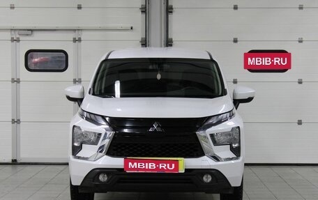 Mitsubishi Xpander, 2023 год, 2 800 000 рублей, 2 фотография
