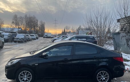 Hyundai Solaris II рестайлинг, 2013 год, 690 000 рублей, 2 фотография