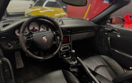 Porsche 911, 2008 год, 9 000 000 рублей, 15 фотография