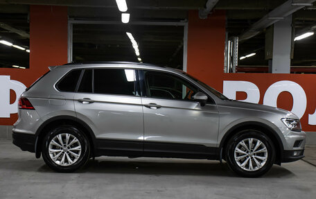 Volkswagen Tiguan II, 2020 год, 2 498 000 рублей, 4 фотография