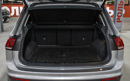 Volkswagen Tiguan II, 2020 год, 2 498 000 рублей, 10 фотография