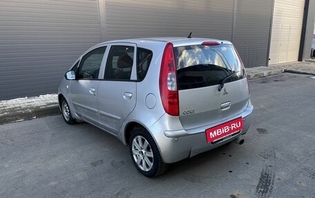 Mitsubishi Colt VI рестайлинг, 2005 год, 275 000 рублей, 4 фотография