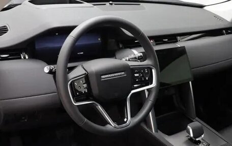 Land Rover Discovery Sport I рестайлинг, 2025 год, 6 001 000 рублей, 6 фотография