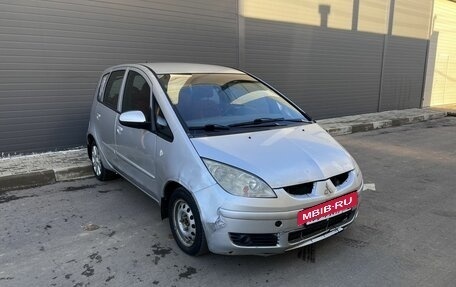 Mitsubishi Colt VI рестайлинг, 2005 год, 275 000 рублей, 3 фотография