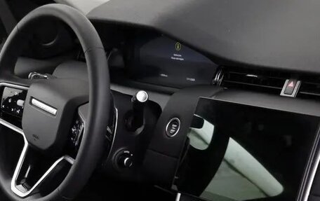 Land Rover Discovery Sport I рестайлинг, 2025 год, 6 001 000 рублей, 20 фотография