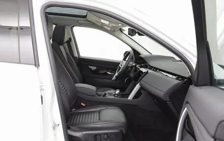 Land Rover Discovery Sport I рестайлинг, 2025 год, 6 001 000 рублей, 18 фотография