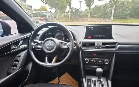 Mazda CX-4, 2022 год, 2 070 011 рублей, 4 фотография