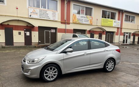 Hyundai Solaris II рестайлинг, 2013 год, 899 000 рублей, 7 фотография
