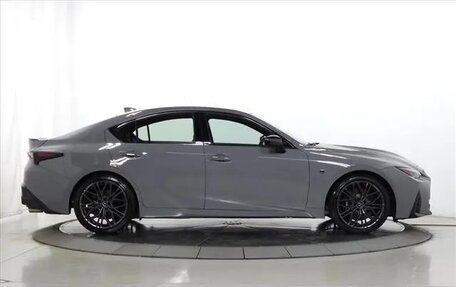 Lexus IS III, 2024 год, 12 050 000 рублей, 10 фотография