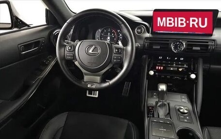 Lexus IS III, 2024 год, 12 050 000 рублей, 17 фотография