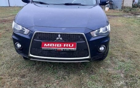 Mitsubishi Outlander III рестайлинг 3, 2010 год, 1 200 000 рублей, 1 фотография