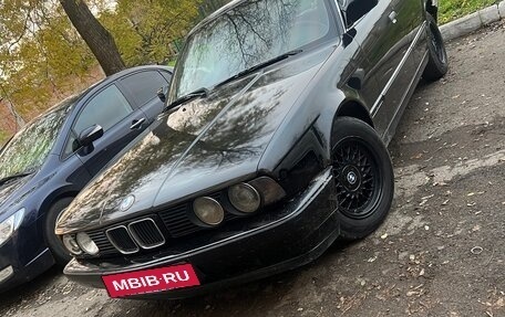 BMW 5 серия, 1993 год, 250 000 рублей, 1 фотография