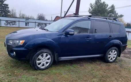 Mitsubishi Outlander III рестайлинг 3, 2010 год, 1 200 000 рублей, 5 фотография