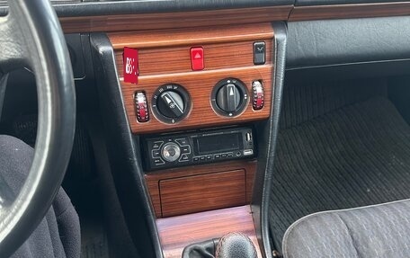 Mercedes-Benz W124, 1991 год, 190 000 рублей, 19 фотография