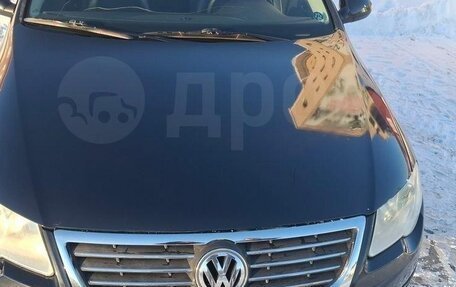 Volkswagen Passat B6, 2008 год, 680 000 рублей, 2 фотография