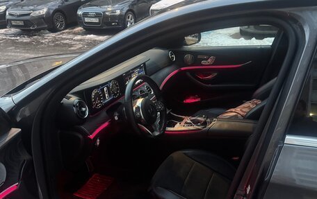 Mercedes-Benz E-Класс, 2018 год, 4 400 000 рублей, 7 фотография