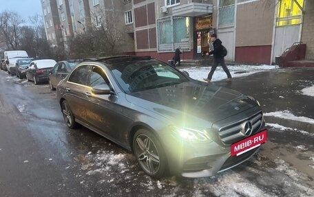 Mercedes-Benz E-Класс, 2018 год, 4 400 000 рублей, 2 фотография