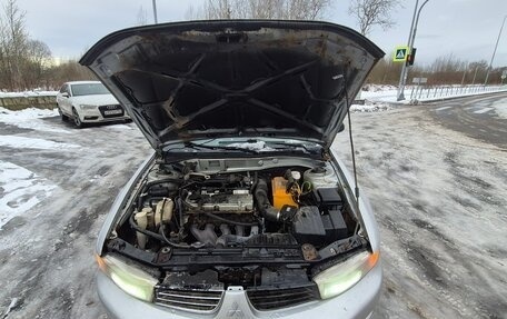 Mitsubishi Galant VIII, 2002 год, 349 999 рублей, 12 фотография