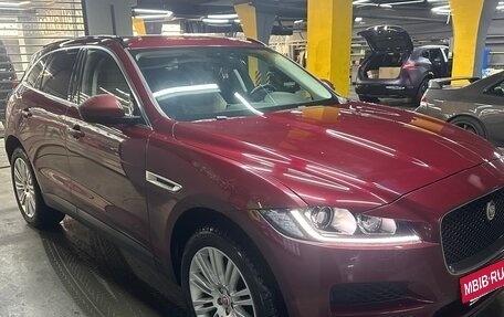 Jaguar F-Pace, 2016 год, 1 750 000 рублей, 3 фотография