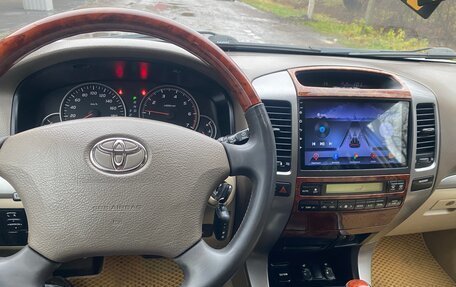 Toyota Land Cruiser Prado 120 рестайлинг, 2007 год, 1 650 000 рублей, 7 фотография