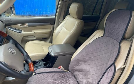 Toyota Land Cruiser Prado 120 рестайлинг, 2007 год, 1 650 000 рублей, 10 фотография