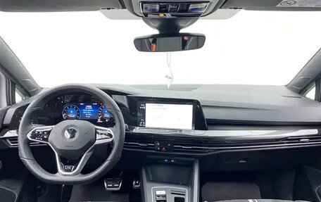 Volkswagen Golf VIII, 2021 год, 1 299 300 рублей, 10 фотография