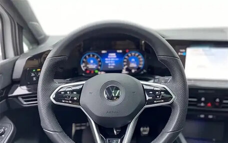 Volkswagen Golf VIII, 2021 год, 1 299 300 рублей, 11 фотография