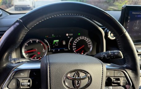 Toyota Land Cruiser, 2023 год, 12 500 000 рублей, 18 фотография