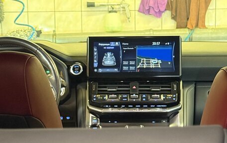 Toyota Land Cruiser, 2023 год, 12 500 000 рублей, 21 фотография