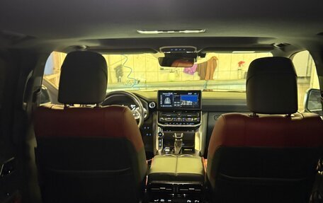 Toyota Land Cruiser, 2023 год, 12 500 000 рублей, 23 фотография