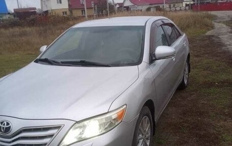 Toyota Camry, 2010 год, 1 150 000 рублей, 2 фотография