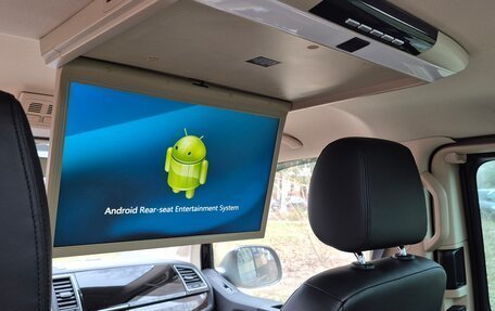 Volkswagen Multivan T6 рестайлинг, 2018 год, 4 100 000 рублей, 5 фотография