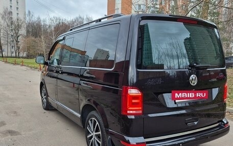 Volkswagen Multivan T6 рестайлинг, 2018 год, 4 100 000 рублей, 7 фотография