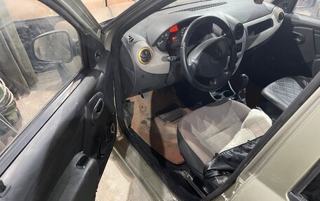 Renault Logan I, 2010 год, 199 000 рублей, 24 фотография