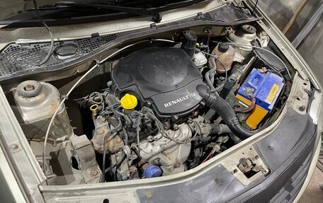 Renault Logan I, 2010 год, 199 000 рублей, 14 фотография