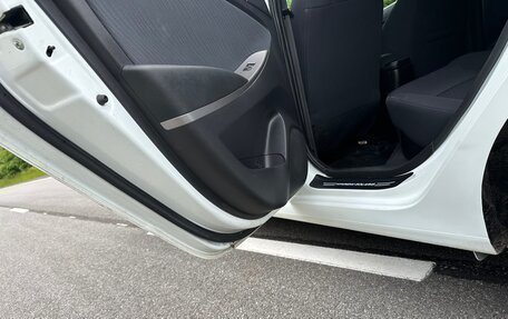 Hyundai Solaris II рестайлинг, 2014 год, 850 000 рублей, 14 фотография