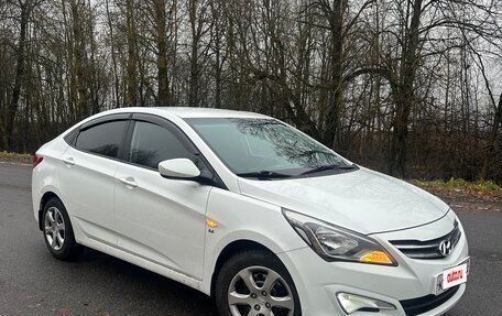 Hyundai Solaris II рестайлинг, 2014 год, 850 000 рублей, 3 фотография