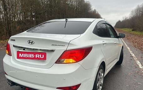 Hyundai Solaris II рестайлинг, 2014 год, 850 000 рублей, 4 фотография