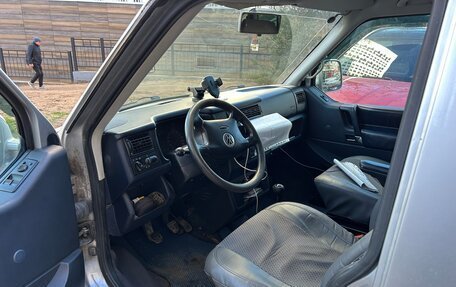 Volkswagen Caravelle T4, 2001 год, 950 000 рублей, 8 фотография