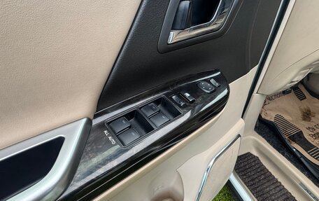 Toyota Alphard III, 2012 год, 2 000 000 рублей, 11 фотография