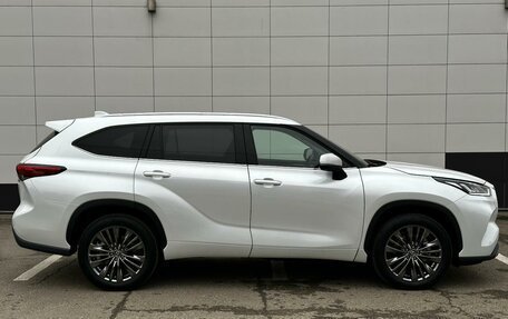 Toyota Highlander, 2025 год, 5 965 000 рублей, 4 фотография